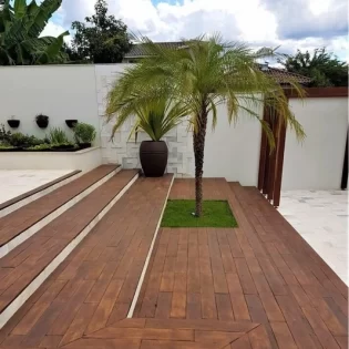 PISO CIMENTÍCIO - MADEIRA PARA DECKS